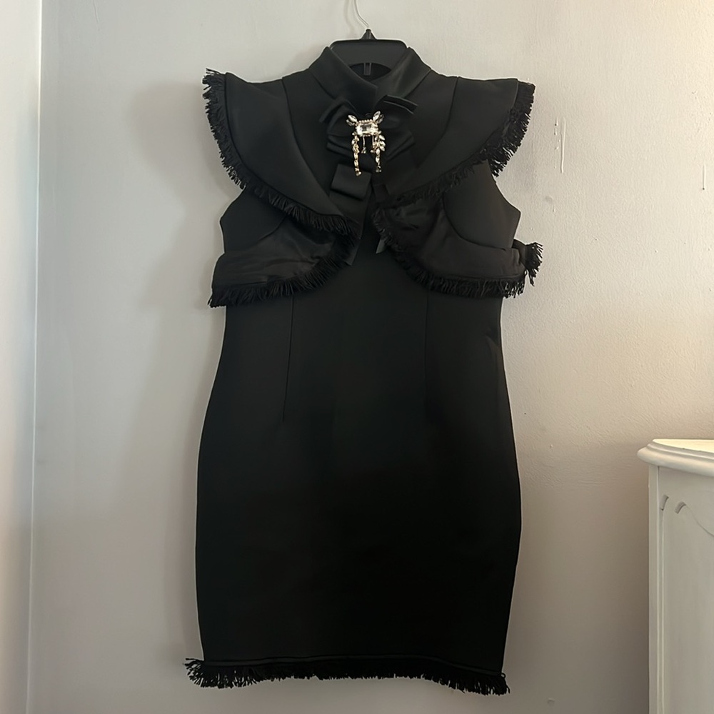 Elegant Black Sleeveless Dress with Ruffle Details. NWOT